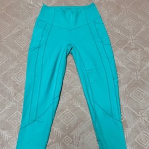 Til You Collapse Resilient Heart Booty Leggings